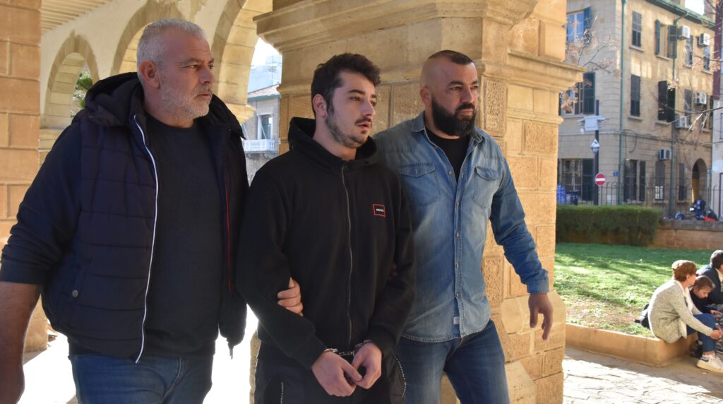 Üzerinde uyuşturucu bulunan zanlı 3 gün tutuklu kalacak
