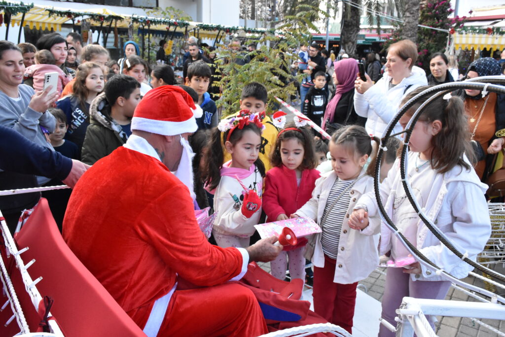 Girne’de haftasonu Christmas Bazaar etkinlikleri yapıldı