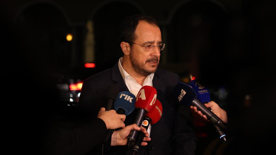 Hristodulidis’ten Noel mesajı “Kıbrıs’ın yeniden birleşmesi gerekiyor”