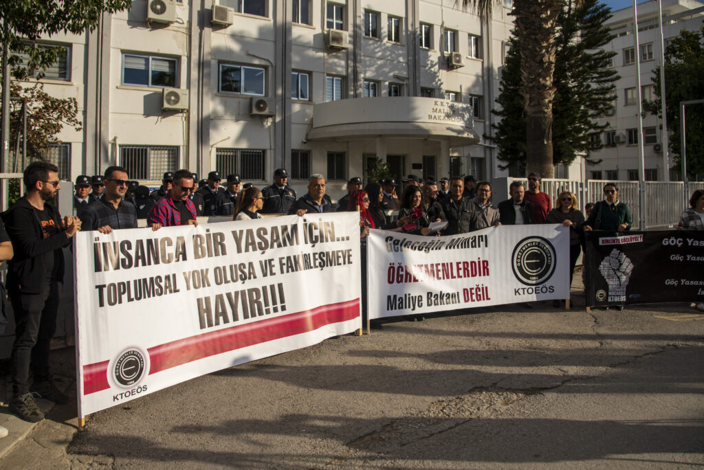 “Asgari ücret, insanca yaşanacak düzeyde belirlenmeli”