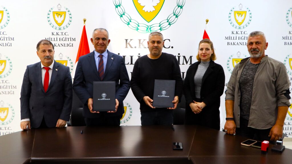 “Okullarımızın yaşadığı fiziki sıkıntıları gidermek için birlikte çalışmaya devam edeceğiz”