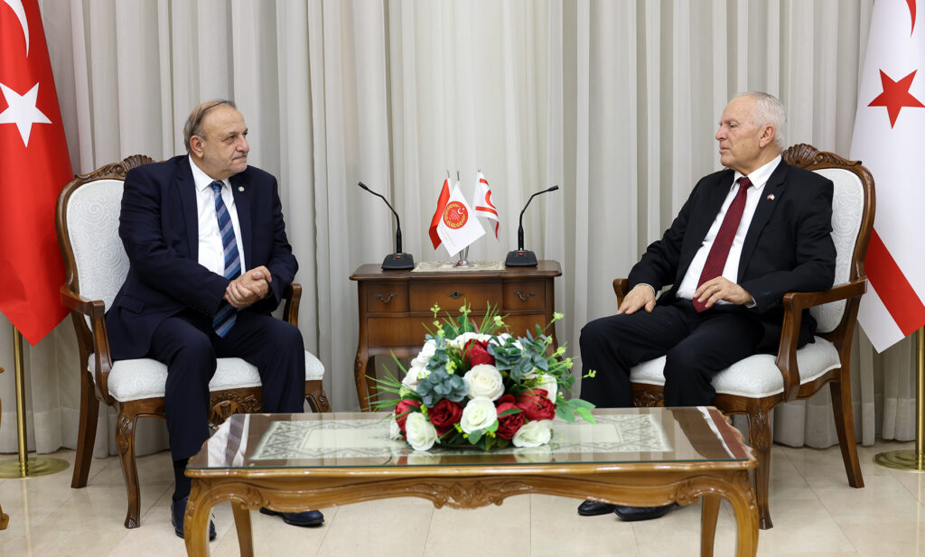 Vural: “Kıbrıs Türk halkı, bağımsızlık kızıl elmasını gerçekleştirecektir”