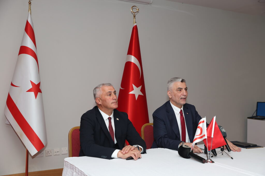 Bolat: “2024 yılı içinde 150 milyon TL’lik TESKOMB kredisini Kıbrıs esnafına sağlayacağız”