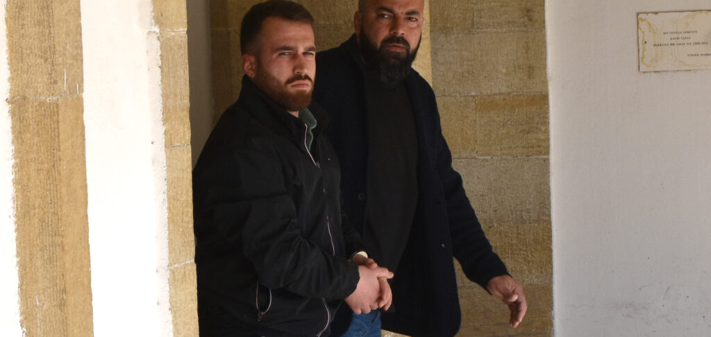 Narkotik köpeği Pamir’e yakalandı, Ercan’da tutuklandı!