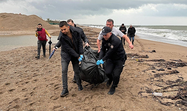 “Kıbrıs’a doğru hareket eden 90 kişiyi taşıyan tekneyle saatler sonra bağlantı kesildi”