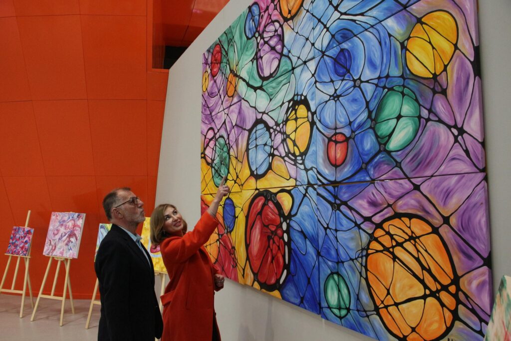 Inna Bandura’nın ödüllü resmi ilk kez Ercan Havalimanı’nda sergileniyor