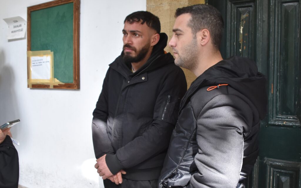 Bir şahsı ev kiralama vaadiyle 18 bin TL dolandırdı
