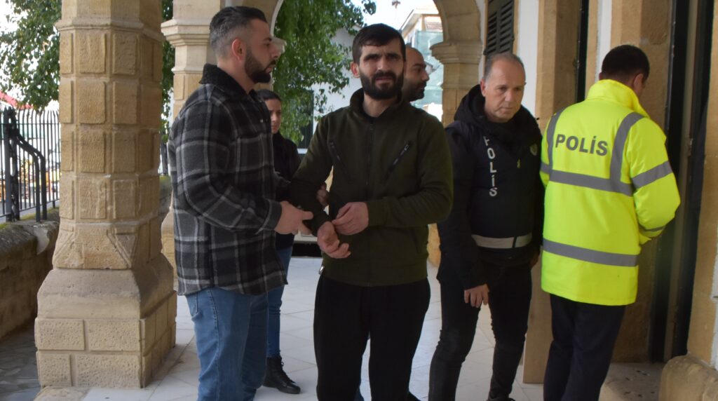 Lefkoşa ve ALayköy’de yakalanan zanlılardan biri serbest diğeri tutuklu kalacak!