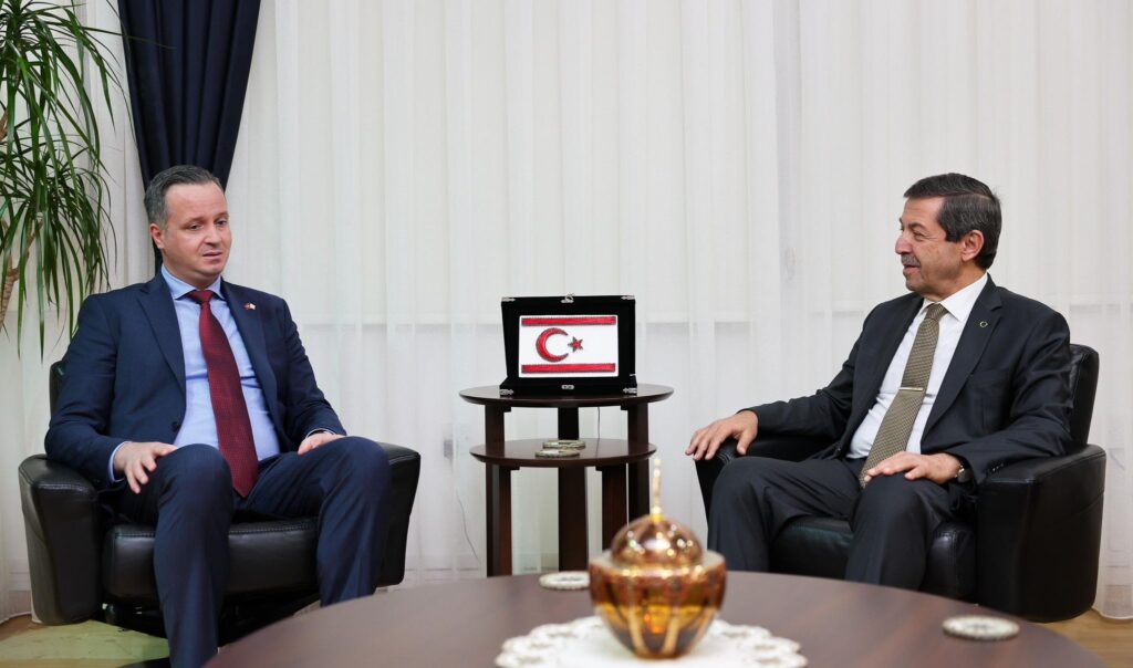 Bakan Ertuğruloğlu, TİKA heyetiyle görüştü