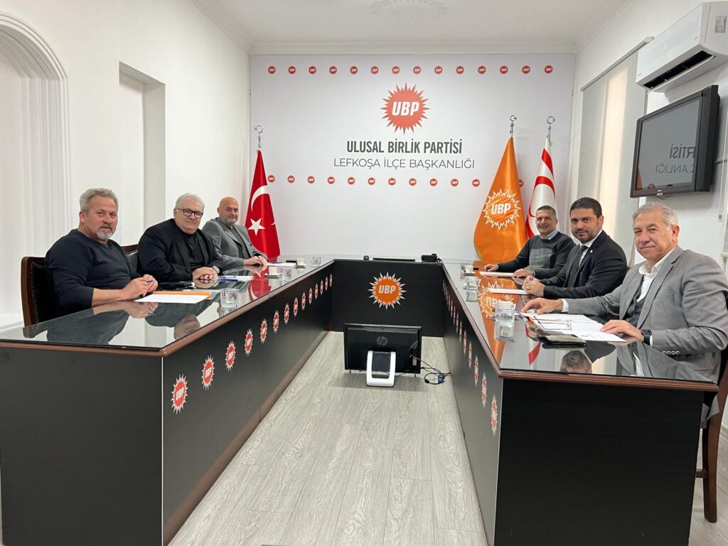 UBP İlçe Başkanları toplandı