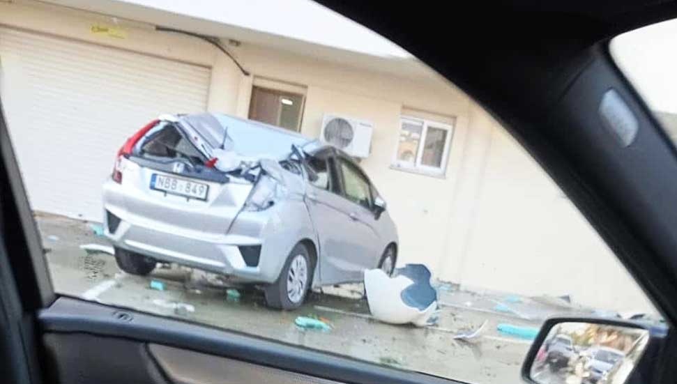 Limasol’da etkili olan hortum ve şiddetli doludan 50 ev ve işyeri etkilendi