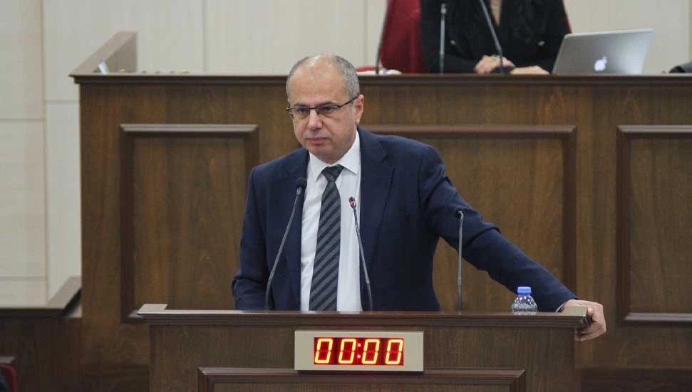 Özsulu: “GKK’da görev yapan mukaveleli personel istifa ediyor…”