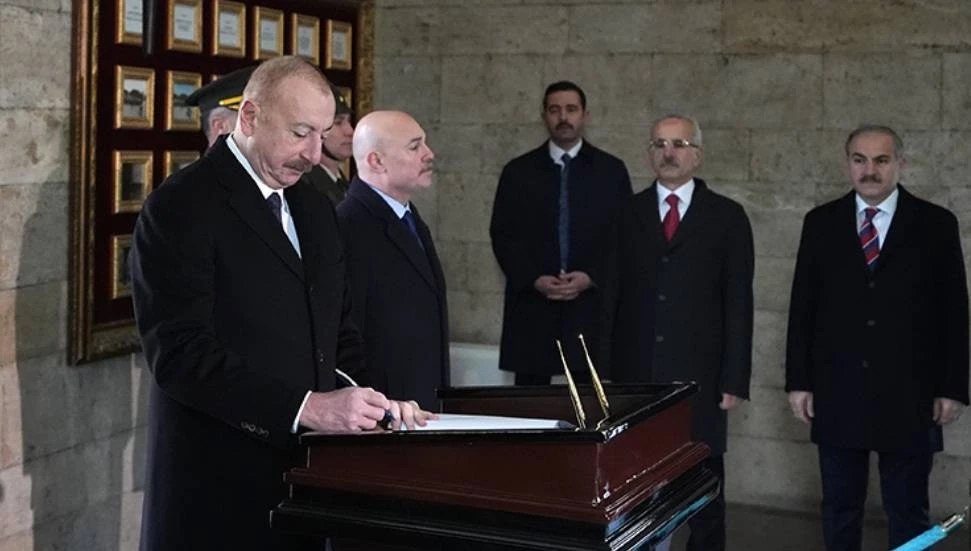 Azerbaycan Cumhurbaşkanı Aliyev, Anıtkabir’i ziyaret etti
