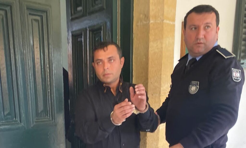 Çaldığı paraları casinoda harcayan sanığa 2 yıl hapis cezası!