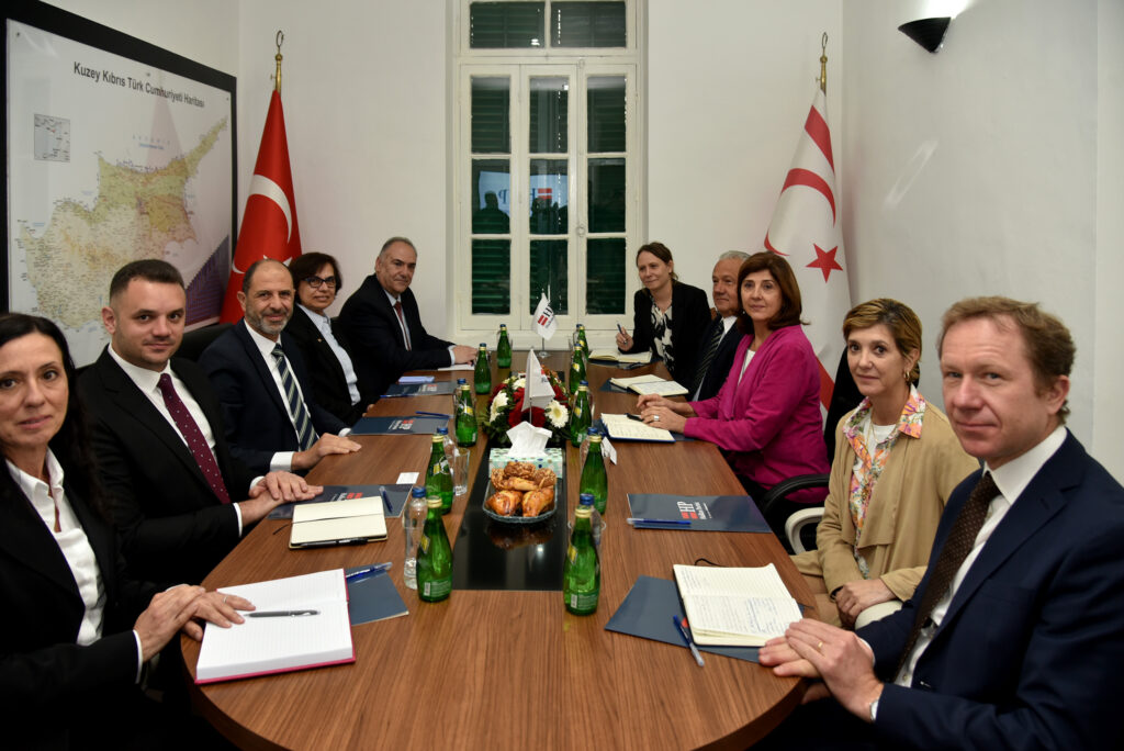 Özersay “Adada karşılıklı kabul edilebilir ve yaşayabilir bir çözümden yana olduğumuzu kaydettik”