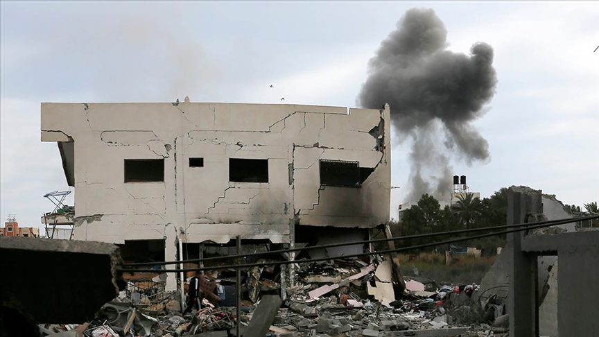 İsrail basını: Tel Aviv ile Hamas arasında esir takası müzakereleri Katar’da resmen başladı