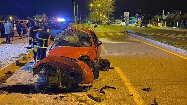 Aydın’ın Didim ilçesinde Esra öğretmen, feci kazada yaşamını yitirdi