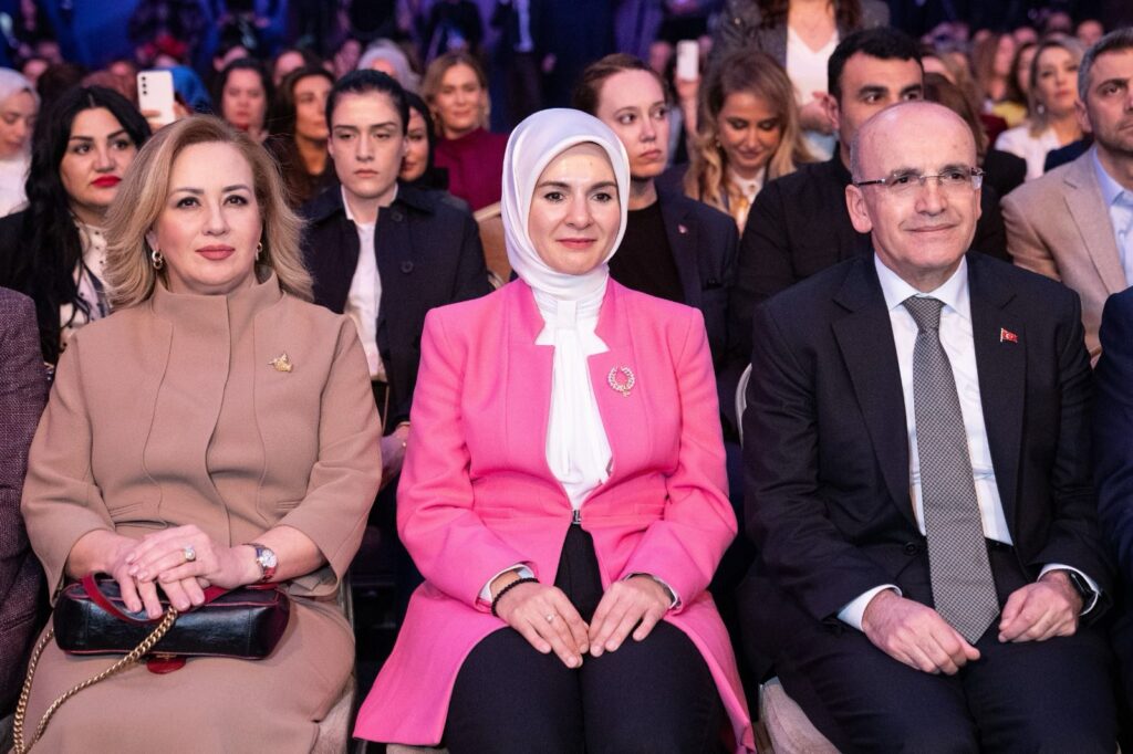 Sibel Tatar: “İki kadın kooperatifimizin ilk 100’e girmesiyle gururlandık”