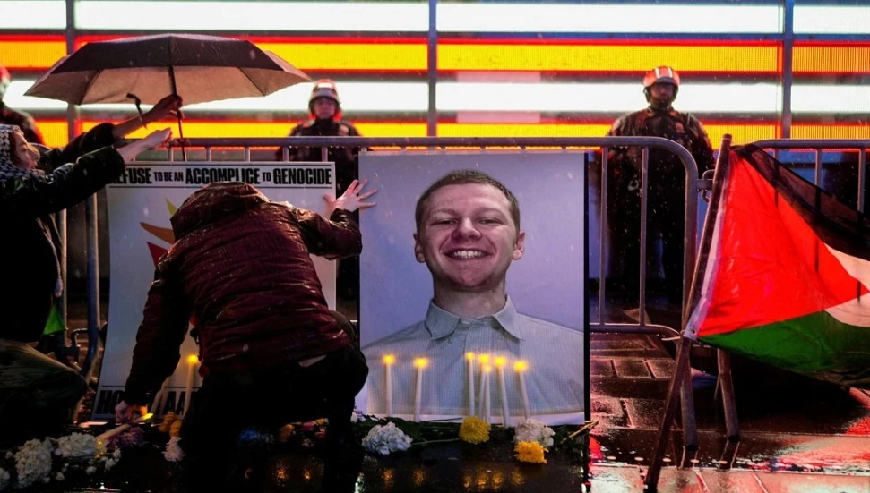 Kendini yakan ABD askerinin adı, Filistin’de bir sokağa verildi