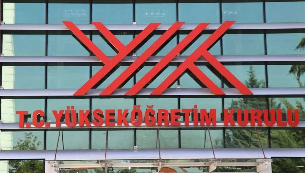 YÖK’ten yeni düzenleme: İlk 400’e girme şartı getirildi