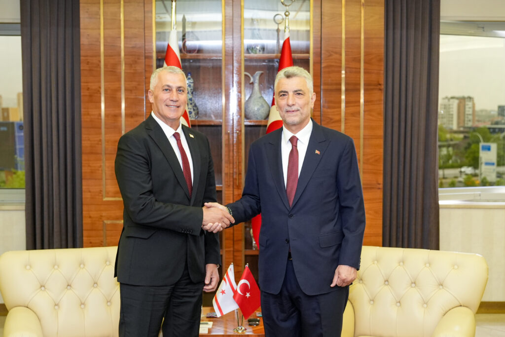 Ekonomi ve Enerji Bakanı Amcaoğlu, Türkiye Ticaret Bakanı Bolat ile görüştü