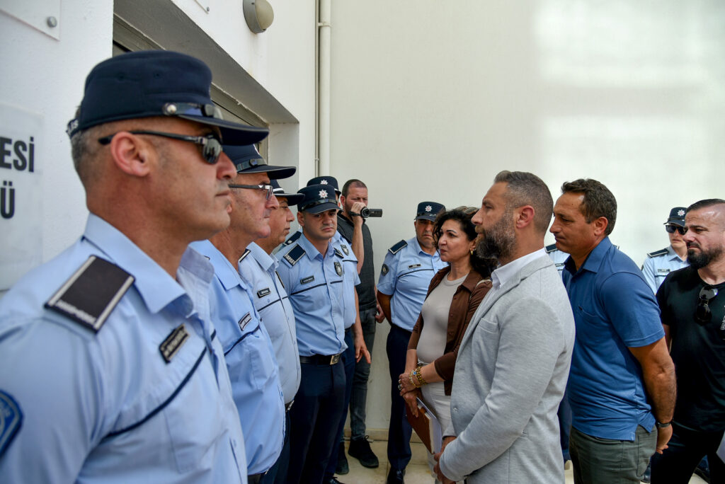 Eylem: “Eğitimi siyasete alet ettiler. Kadrolar boş, kimsenin umurunda değil”