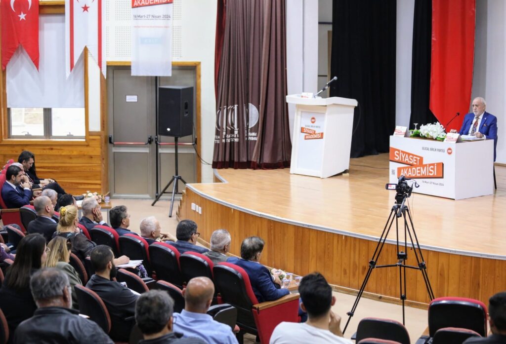 UBP Siyaset Akademisi üçüncü hafta programı tamamlandı