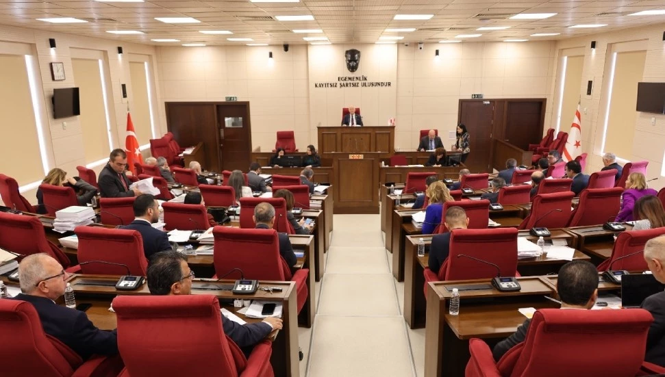 “Şans Oyunları Hizmetleri Vergisi ve Gelir Vergisi (Değişiklik) Yasa Tasarısı” komiteye geri gönderildi