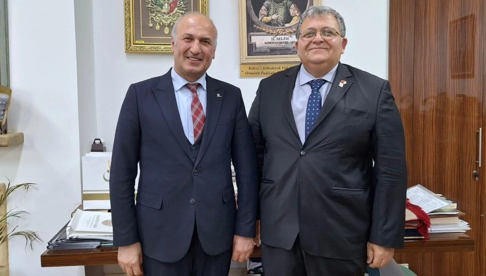 Kıbrıs Vakıflar İdaresi, yaşlılarımız için yeni iş birliklerine imza attı