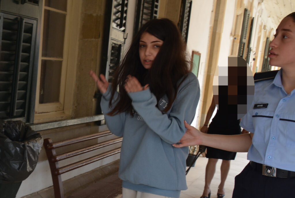 Sahte portekiz pasaportuyla ülkeden çıktı, İstanbul’da yakalandı!