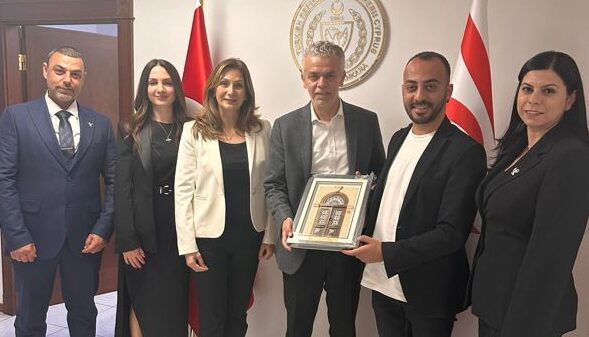 KTEB Ankara’da KKTC Büyükelçisi Korukoğlu ile görüştü