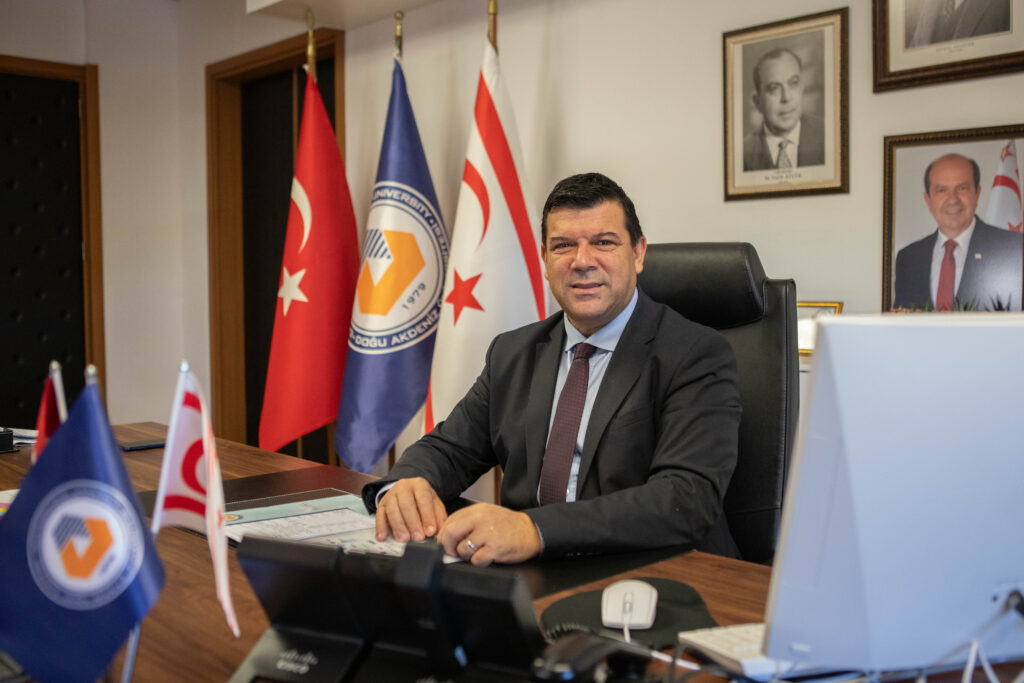 “Alın teri ve haklı kazanç ile yapılan her iş değerli”