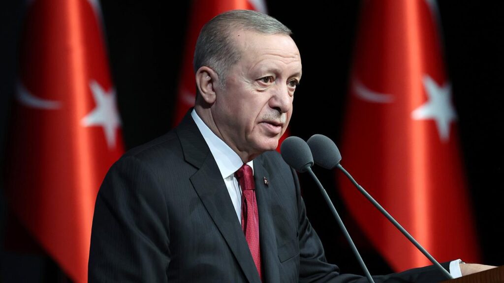 Erdoğan’ın imzasıyla 5 isim görevden alındı!
