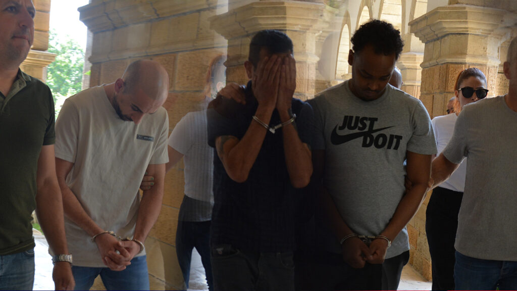 13 kilo uyuşturucuyla ilgili tutuklanan 3 zanlı yeniden mahkemeye çıkarıldı!