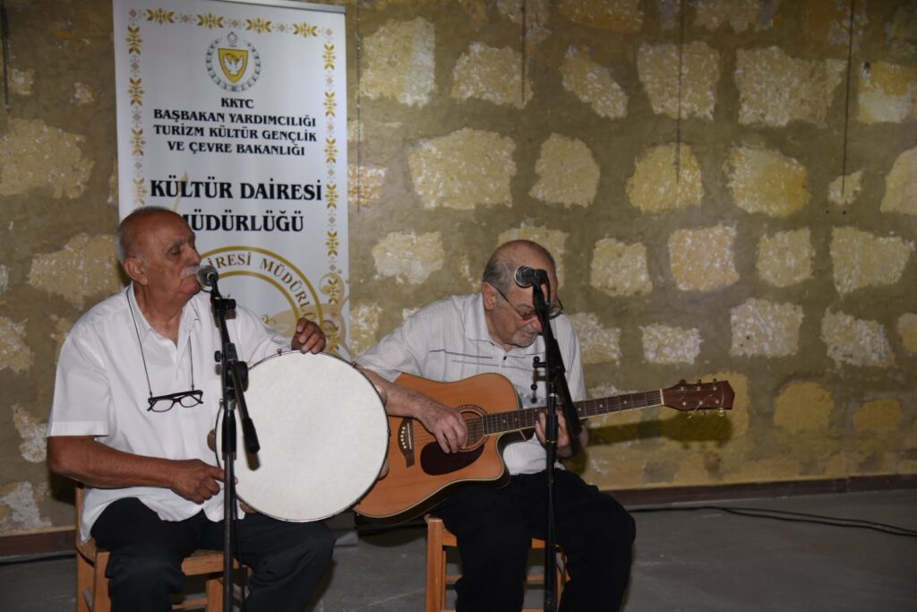 Sıla 4’ün, “Bir Damla Akdeniz – Notalar” kitabı tanıtıldı