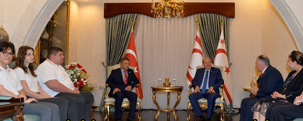 Tatar, “Atatürk’ün çizdiği yolda gençlerimizin bu ülkeye sahip çıkacağına inanıyorum”