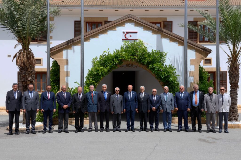 Tatar, TMT Mücahitler Derneği heyetini kabul etti