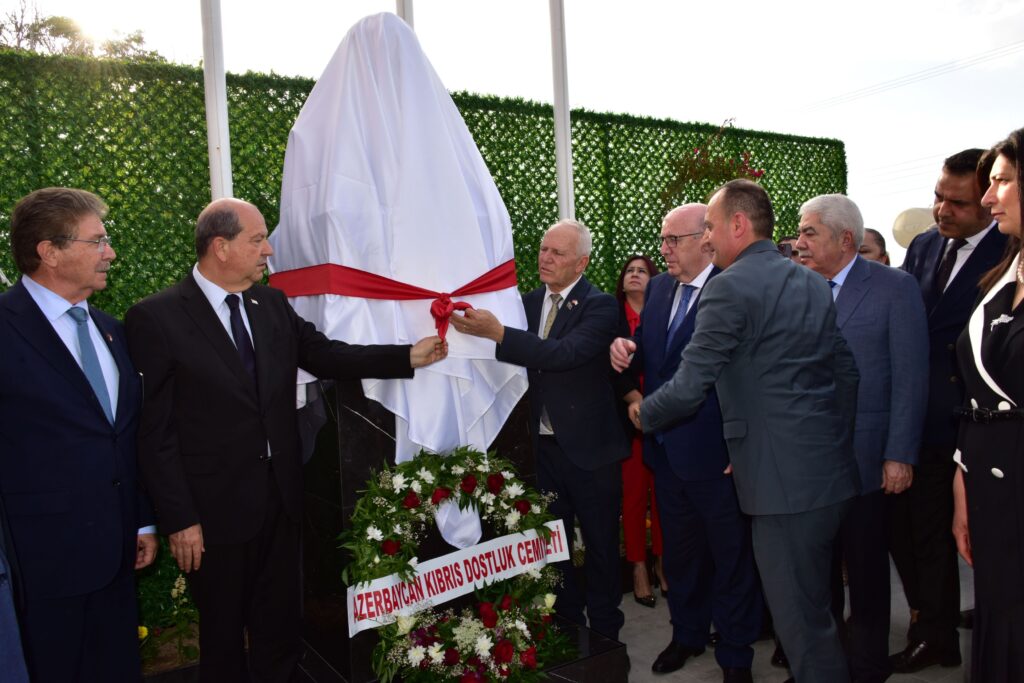 Azerbaycan Uluslararası Kültür Merkezi açıldı