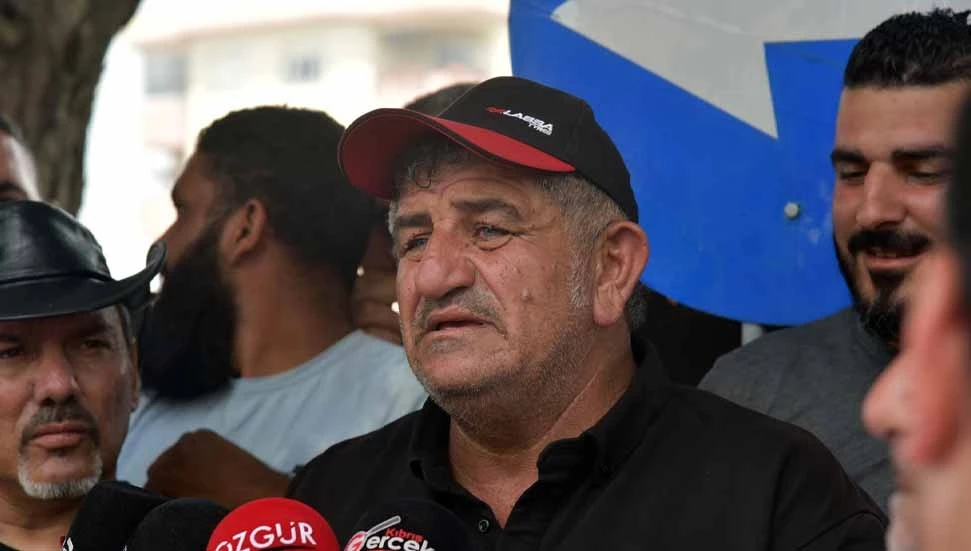 Hayvan üreticileri, eyleme üç gün ara verdi