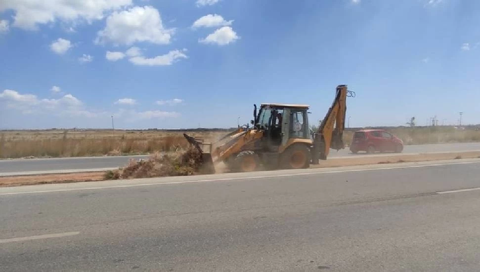 Dörtyol-Korkuteli arasında bugün refüj temizliği yapılacak