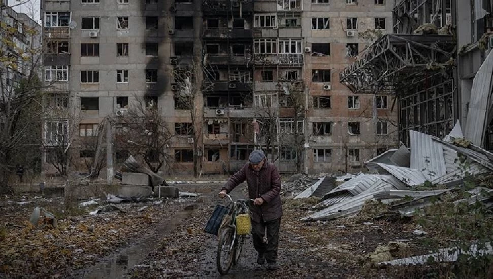 Rus ordusu Ukrayna’nın iki kasabasında kontrolü ele geçirdiğini duyurdu
