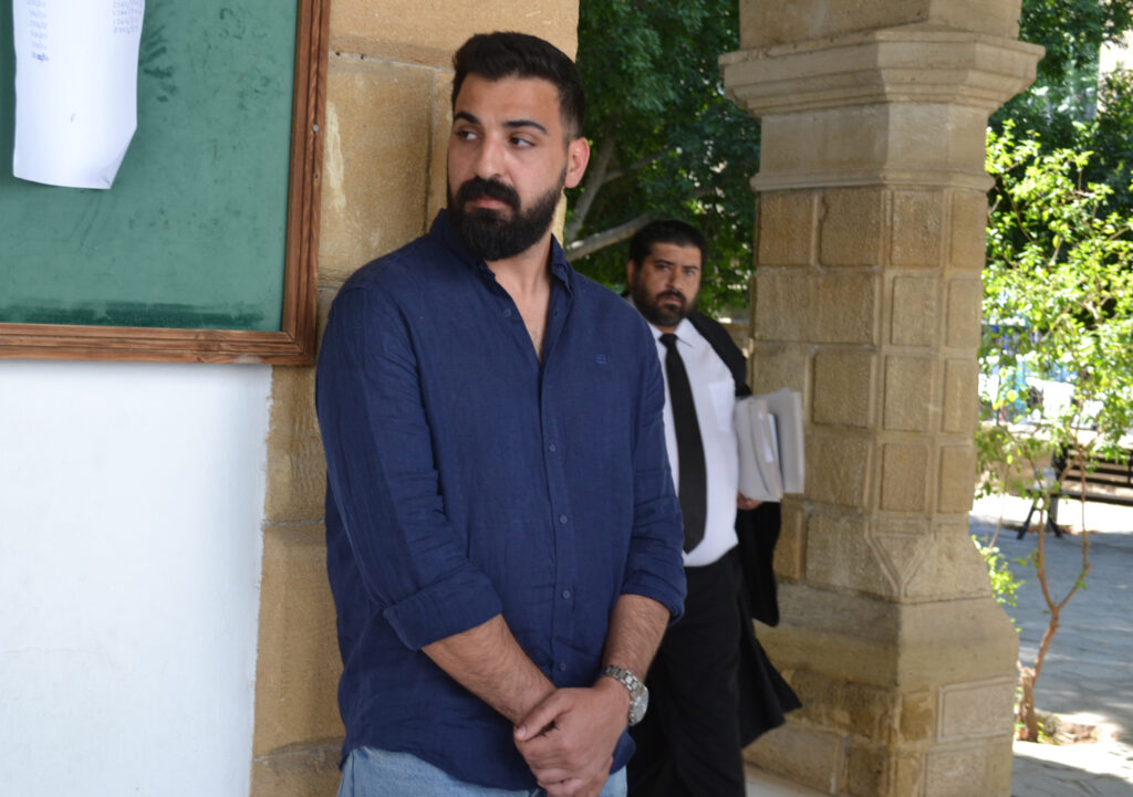 Eski kız arkadaşını darp ettiği gerekçesiyle tutuklanan Suriyeli teminatla serbest!