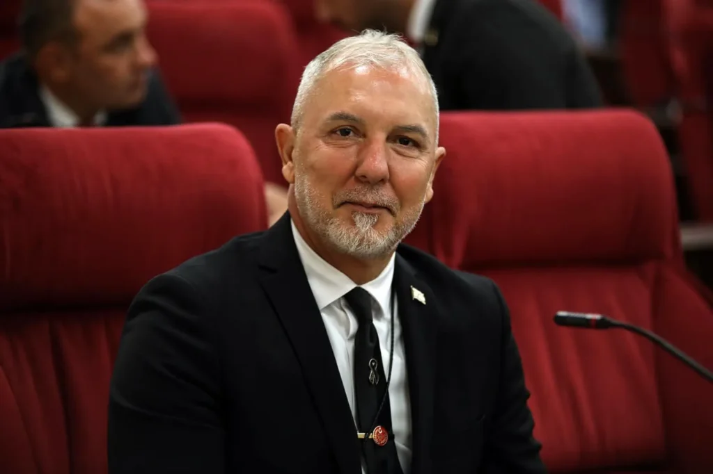 Akpınar: “İnsan kaçakçılığı sorununun kökeni üniversiteler değildir”