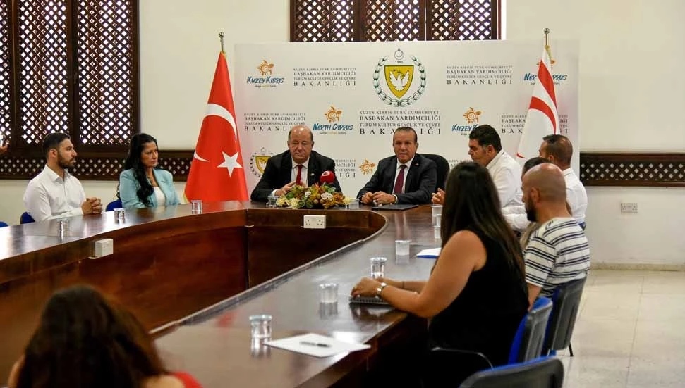 Hakan Dinçyürek: Bütün plajlarda deniz suyu temizliği dünya standartlarının kabul ettiği limitler içerisinde