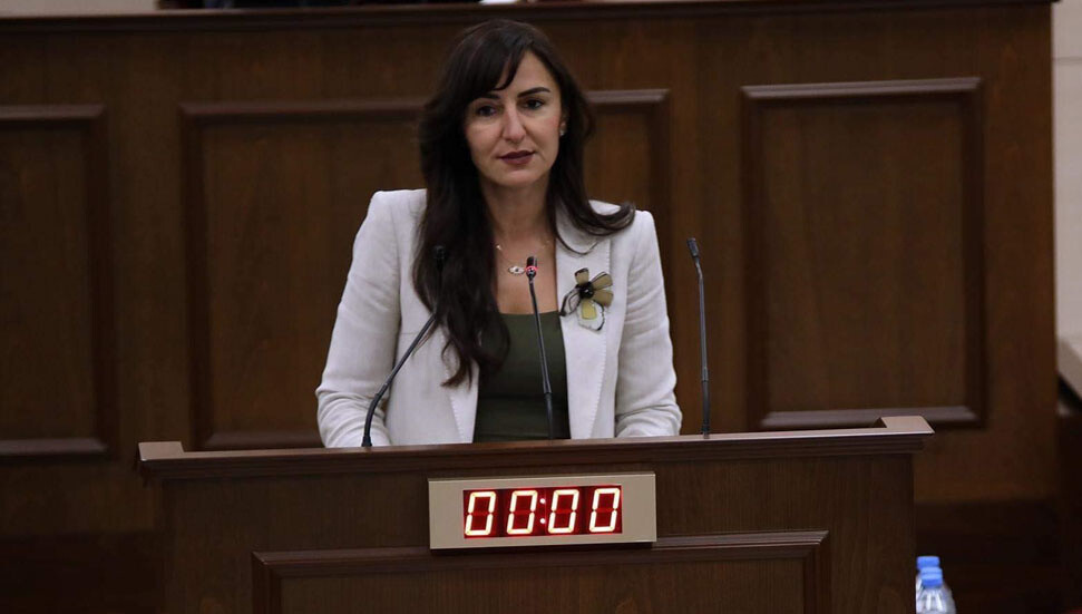 Rogers: “Bilerek, isteyerek halk sağlığı tehlikeye atılıyor. Halk zehirleniyor.”
