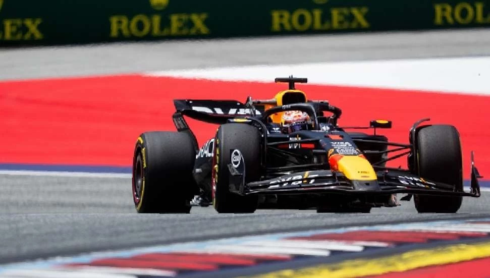 F1 Avusturya Grand Prix’sinin sprint yarışında Verstappen birinci oldu