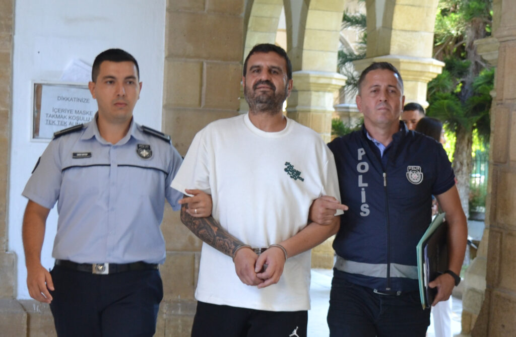 Silahlı saldırgan cezaevine gönderildi!