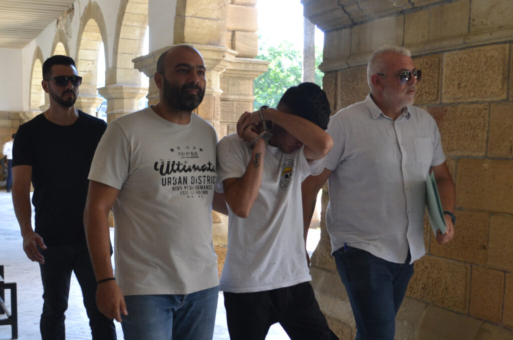 Motosikletinde 3 adet G3 mermisi ve uyuşturucu yakalandı!