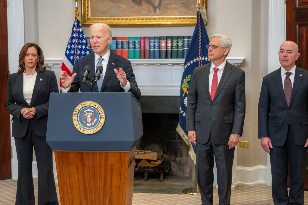 ABD Başkanı Biden, siyasi gerilimi düşürme ve birlik çağrısı yaptı