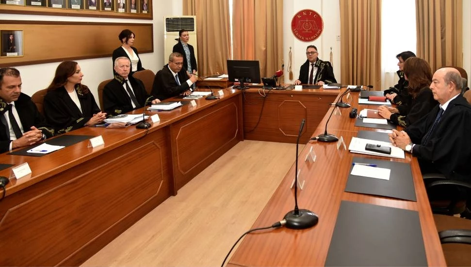 3 yargıç yemin ederek göreve başladı